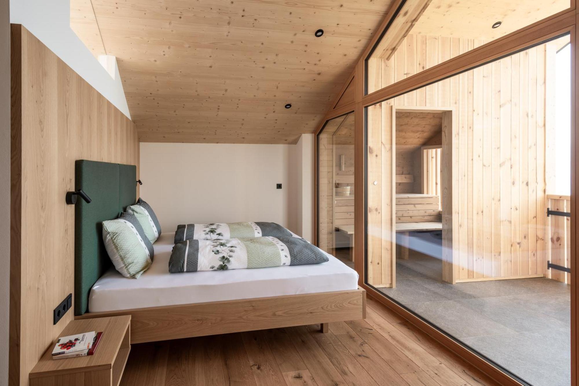 Noelani Natuerliches Waldidyll Apartment San Genesio Atesino Luaran gambar
