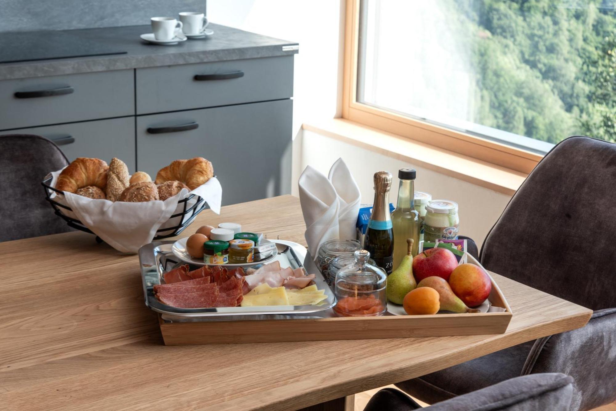 Noelani Natuerliches Waldidyll Apartment San Genesio Atesino Luaran gambar